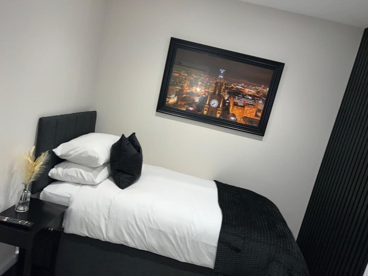 Hotel 128 Anfield Road Liverpool Exteriér fotografie